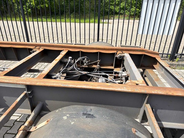 Van hool - 1993 - r-214 - container chassis - afbeelding 9 van  11