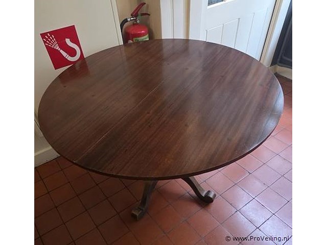 Van hutten selectionnorm houten tafel - afbeelding 1 van  2