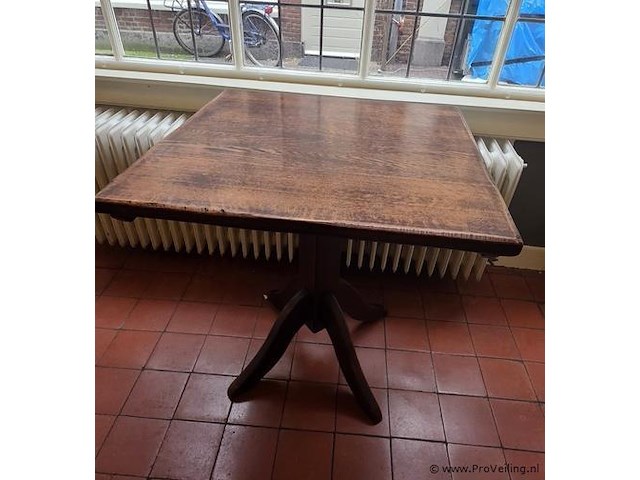 Van hutten selectionnorm houten tafel - afbeelding 1 van  1