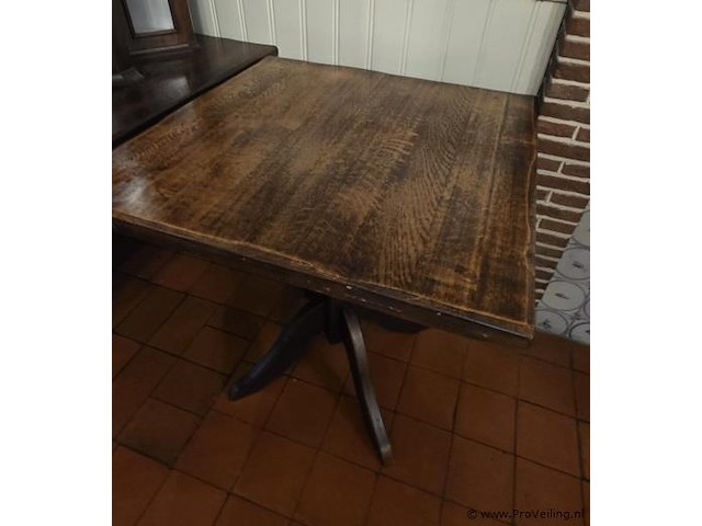 Van hutten selectionnorm houten tafel - afbeelding 1 van  1