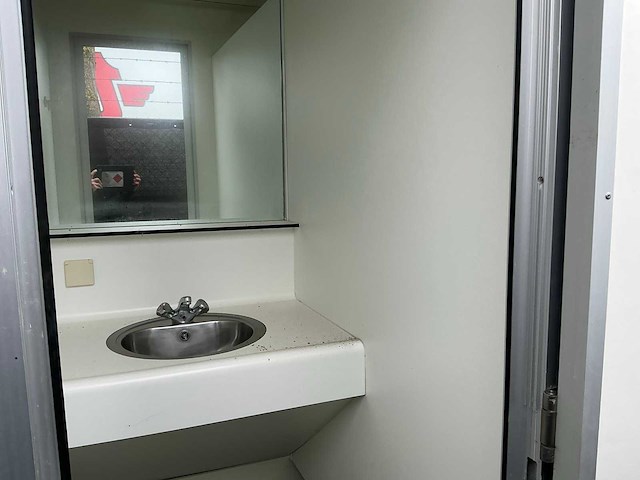 Van keulen sanitairunit - afbeelding 50 van  57
