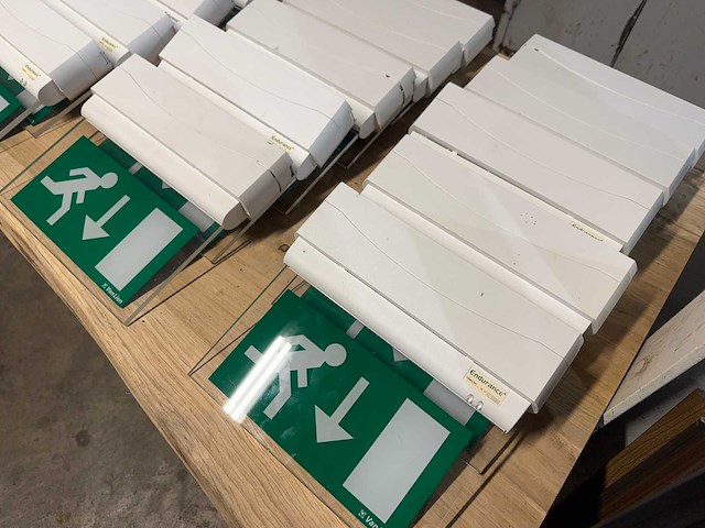 Van lien endurance noodverlichting armatuur (185x) - afbeelding 11 van  18