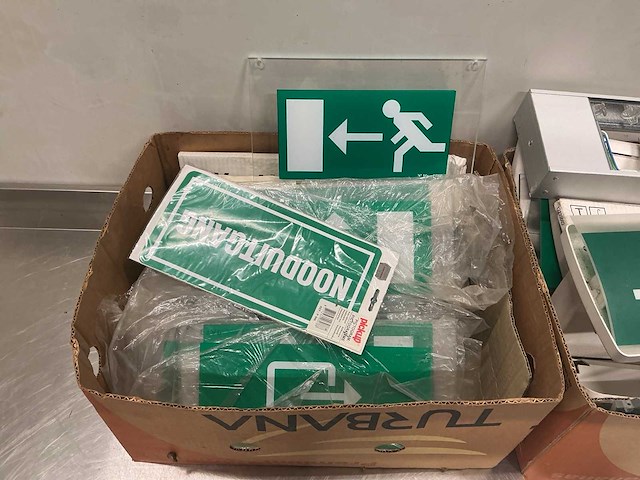 Van lien noodverlichting en toebehoren - afbeelding 5 van  8