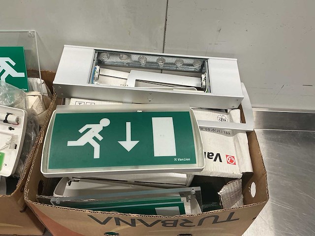 Van lien noodverlichting en toebehoren - afbeelding 7 van  8