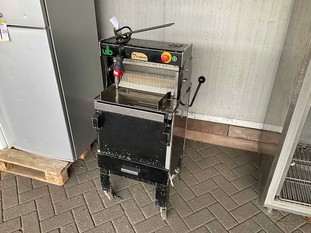 Van lierde ulb 40/11 broodsnijmachine - afbeelding 1 van  4