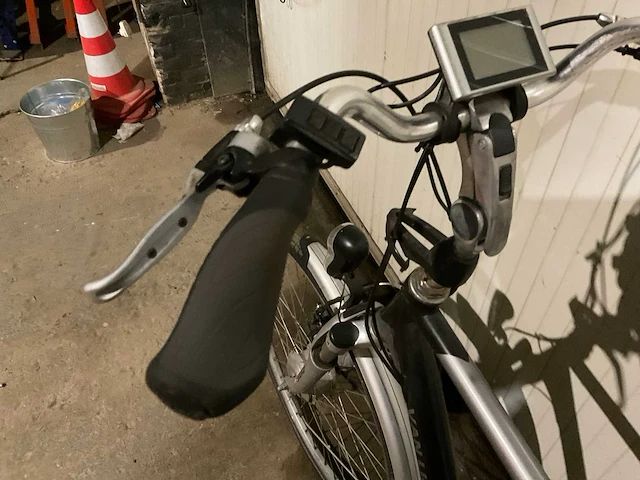 Van limpurg elektrische fiets - afbeelding 13 van  14