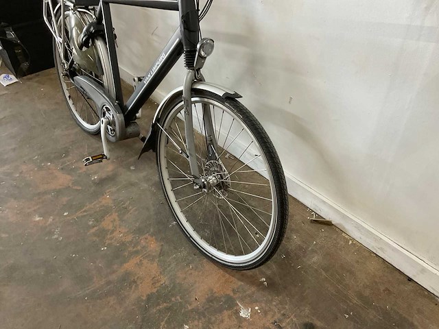 Van limpurg powered by samsung elektrische fiets - afbeelding 9 van  18