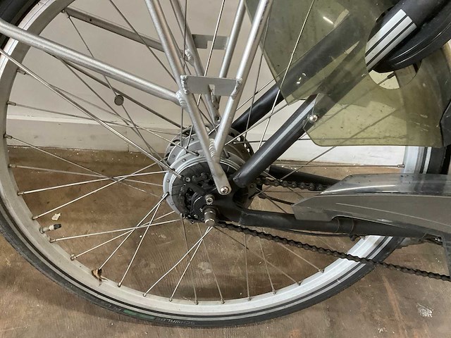 Van limpurg powered by samsung elektrische fiets - afbeelding 17 van  18