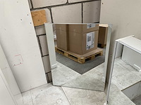 Van marcke badkamerspiegel 80x60 cm - afbeelding 1 van  2