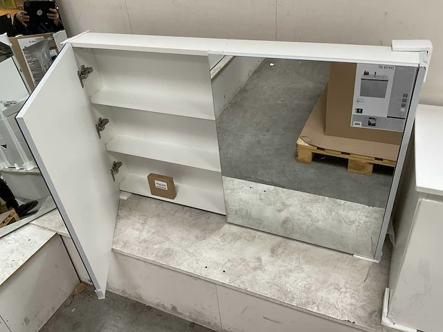 Van marcke spiegelkast 120 cm - afbeelding 2 van  6