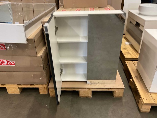 Van marcke spiegelkast 60 cm - afbeelding 3 van  6