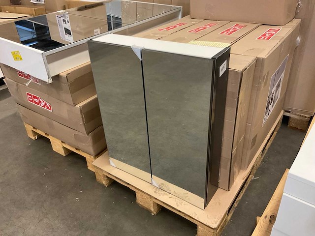 Van marcke spiegelkast 60 cm - afbeelding 1 van  6