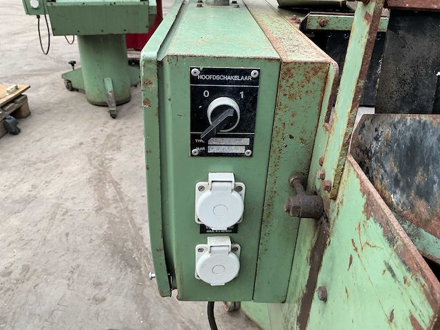 Van nobelen lelie 1 bollentelmachine - afbeelding 9 van  9