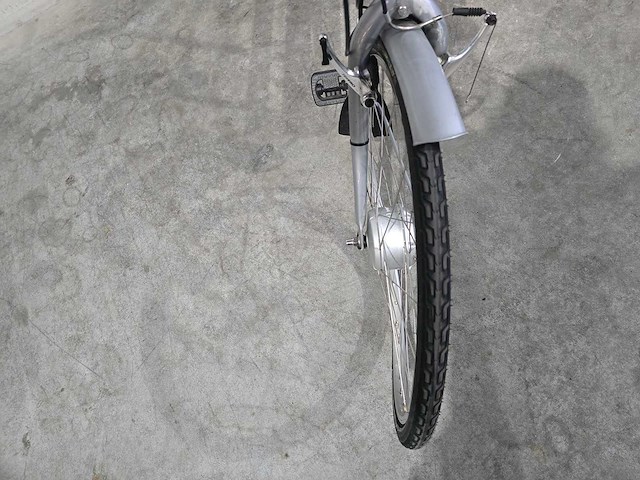 Van raam - elektrische - tandem - elektrische fiets - afbeelding 2 van  11