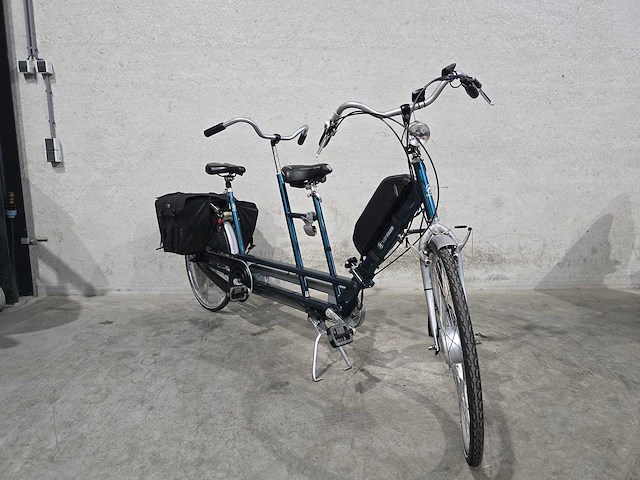 Van raam - elektrische - tandem - elektrische fiets - afbeelding 6 van  11