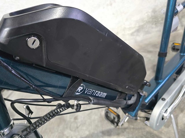 Van raam - elektrische - tandem - elektrische fiets - afbeelding 9 van  11