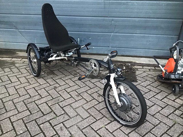 Van raam easy sport elektrische ligfiets - afbeelding 1 van  8