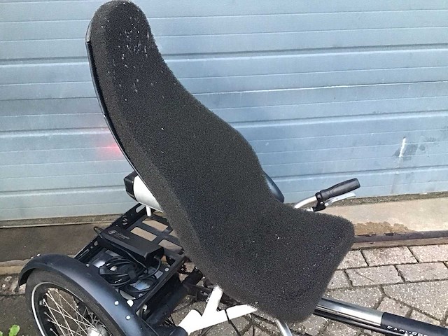 Van raam easy sport elektrische ligfiets - afbeelding 7 van  8