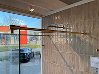 Van rijn - satin brass - douchewand 200 x 96,5 cm - afbeelding 1 van  1