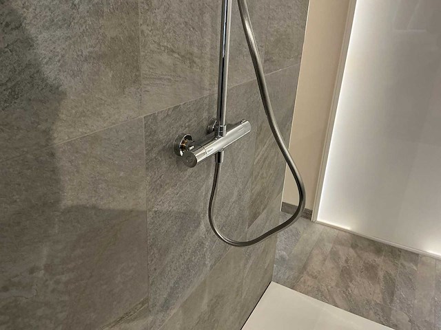 Van rijn / villeroy&boch douchecombinatie - afbeelding 8 van  9