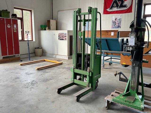 Van rooyen 250mt stapelaar - afbeelding 2 van  9