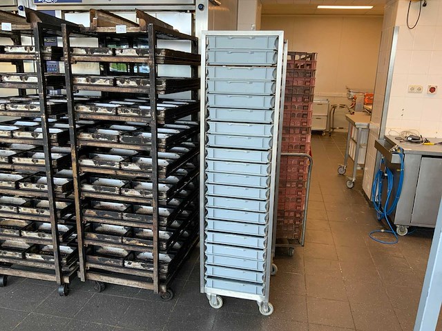 Van ‘t wout 20-delige rvs grondstoffenwagen inclusief kunststof bakken - afbeelding 1 van  8