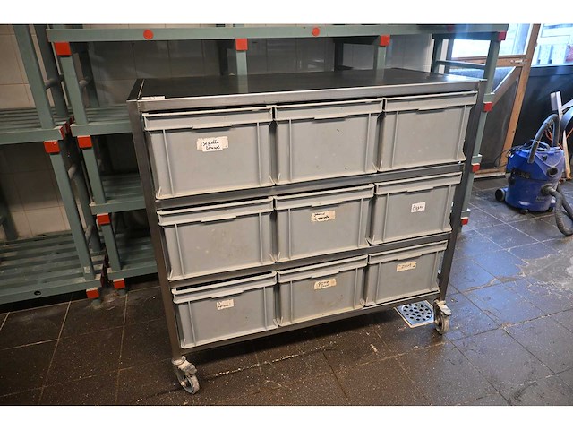 Van ‘t wout mobiele rvs grondstoffen werkbank met 9 kunststof bakken - afbeelding 2 van  6