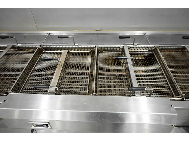Van ‘t wout rvs mobiele koelwerkbank / oliebollenlijn - afbeelding 5 van  17