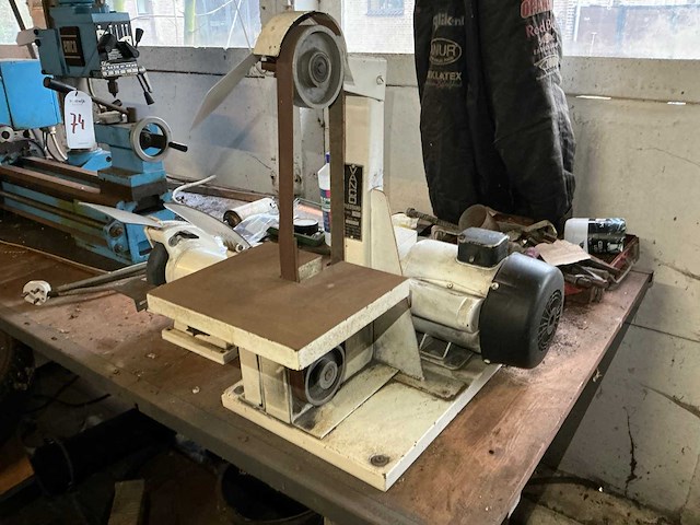 Vanco flexiband model1 verticale bandschuurmachine - afbeelding 3 van  10