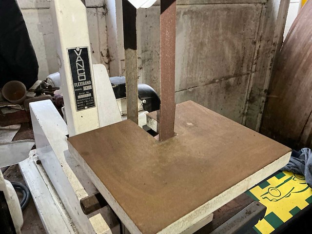 Vanco flexiband model1 verticale bandschuurmachine - afbeelding 6 van  10