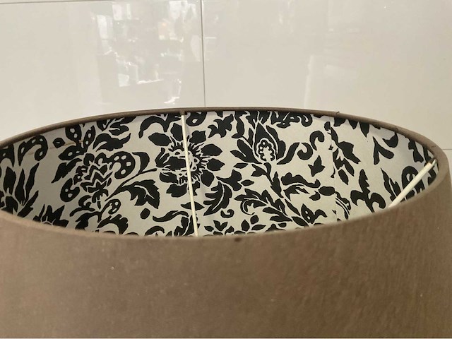 Vandeheg design tafellamp 72 cm - afbeelding 3 van  4