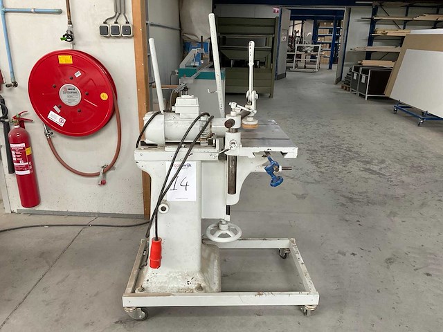 Vandenabeele langgatboormachine - afbeelding 1 van  2