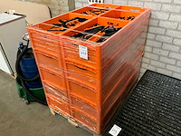 Vanderlande onderdelen intern transport systemen - afbeelding 4 van  4