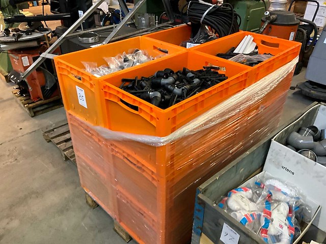 Vanderlande onderdelen intern transport systemen - afbeelding 8 van  8