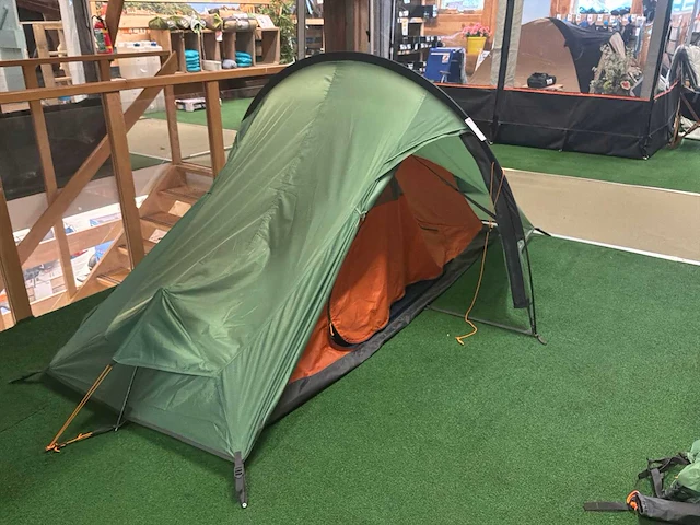 Vango nevis 200 kampeertent - afbeelding 2 van  6