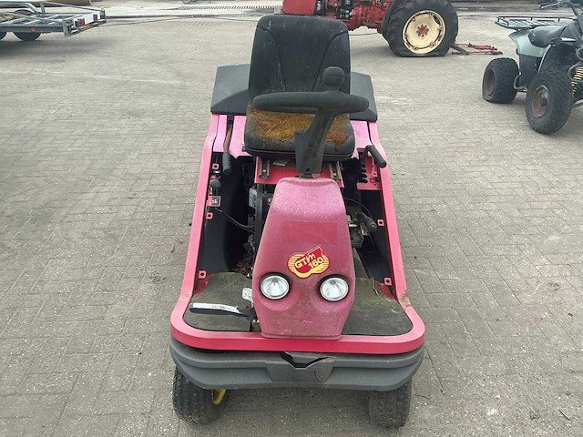 Vanguard zit- grasmaaimachine - afbeelding 9 van  16