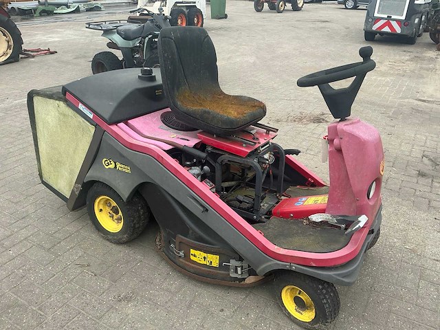 Vanguard zit- grasmaaimachine - afbeelding 10 van  16