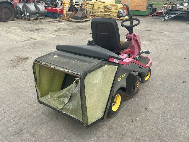 Vanguard zit- grasmaaimachine - afbeelding 12 van  16