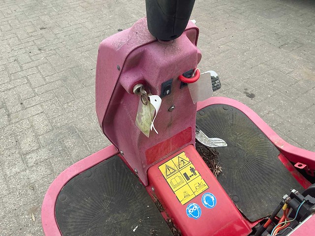 Vanguard zit- grasmaaimachine - afbeelding 16 van  16