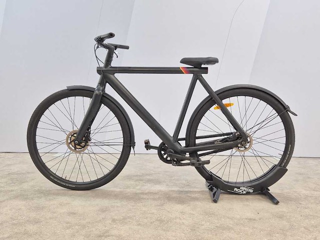 Vanmoof - e-bike - s3 - elektrische fiets - afbeelding 1 van  9