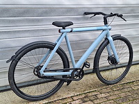Vanmoof s3 blauw elektrische herenfiets - afbeelding 4 van  7