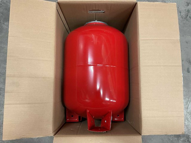 Varem maxivarem lr ce 50l expansievat - afbeelding 1 van  3