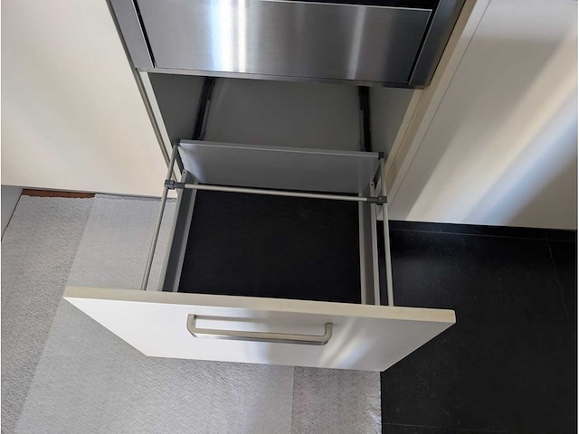 Varenna - keuken met apparatuur - afbeelding 26 van  39