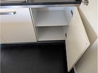 Varenna - keuken met apparatuur - afbeelding 38 van  39