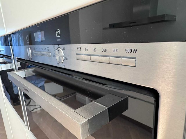 Varenna - keuken met atag/siemens studioline apparatuur - afbeelding 16 van  31