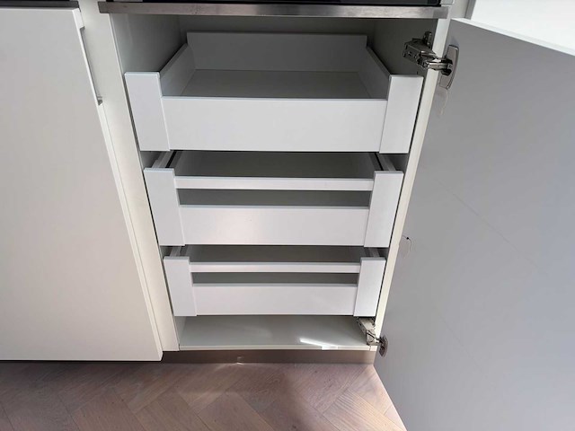 Varenna - keuken met atag/siemens studioline apparatuur - afbeelding 23 van  31