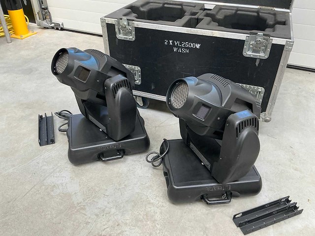 Vari-lite vl2500 wash moving-head (8x) - afbeelding 2 van  6