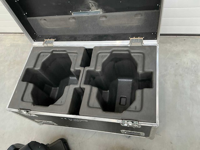 Vari-lite vl2500 wash moving head (8x) - afbeelding 6 van  6