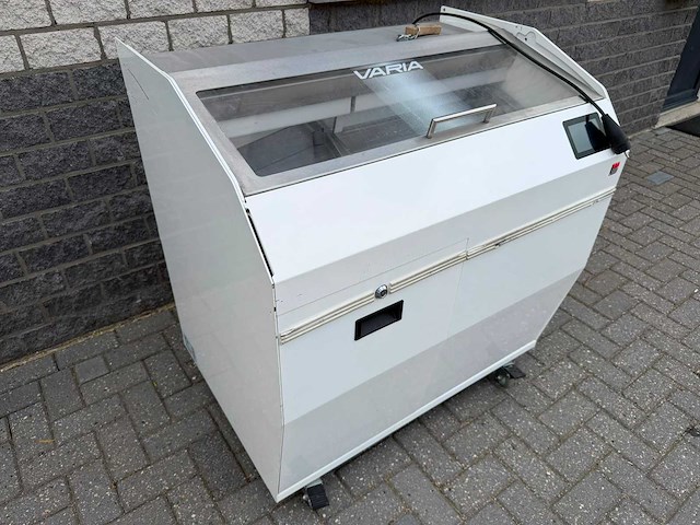 Varia - 2021 - vms 1000 - broodsnijmachine - afbeelding 1 van  4