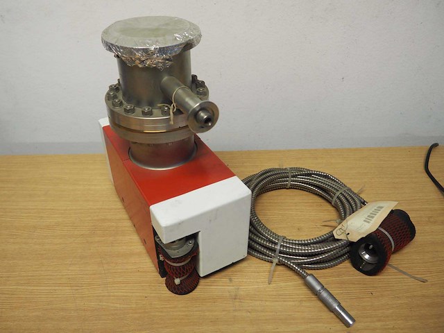 Varian - starcell - turbo vacuum pump - afbeelding 1 van  5